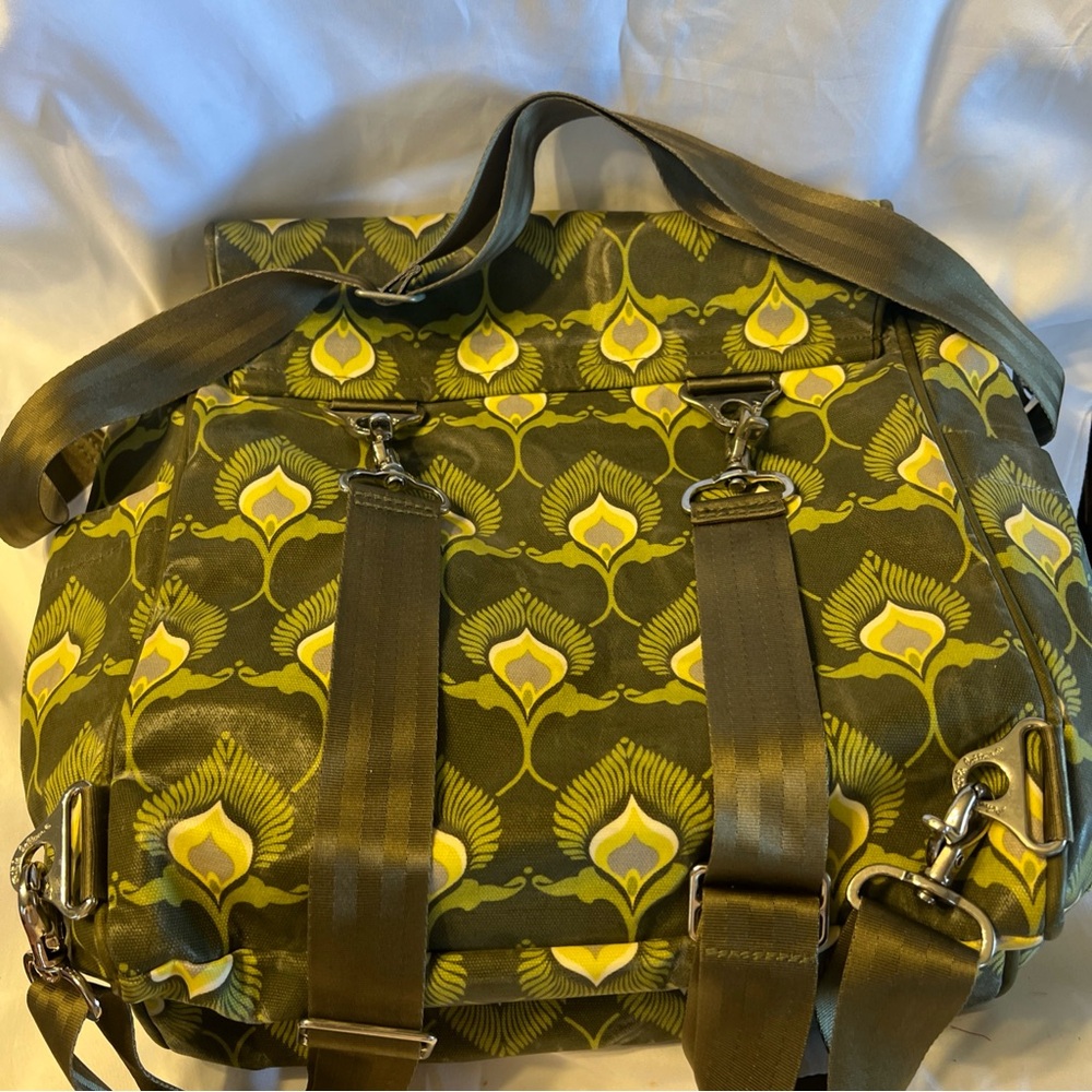 Petunia Pickle Bottom Stylish Metro
 Green and Yellow Floral Diaper Bag